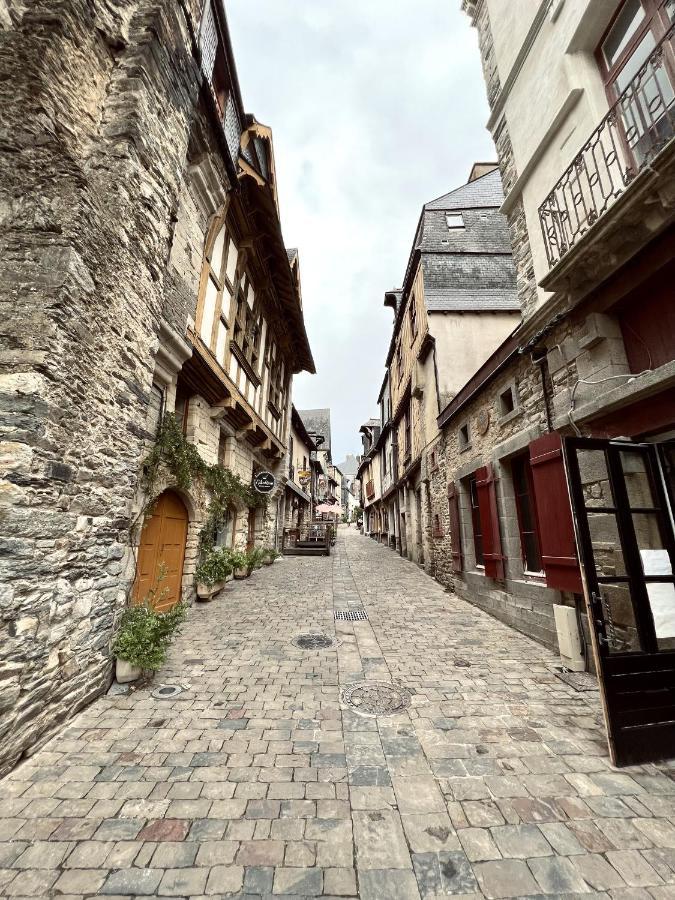 Les Suites De La Tour D'Embas Vitré Eksteriør bilde